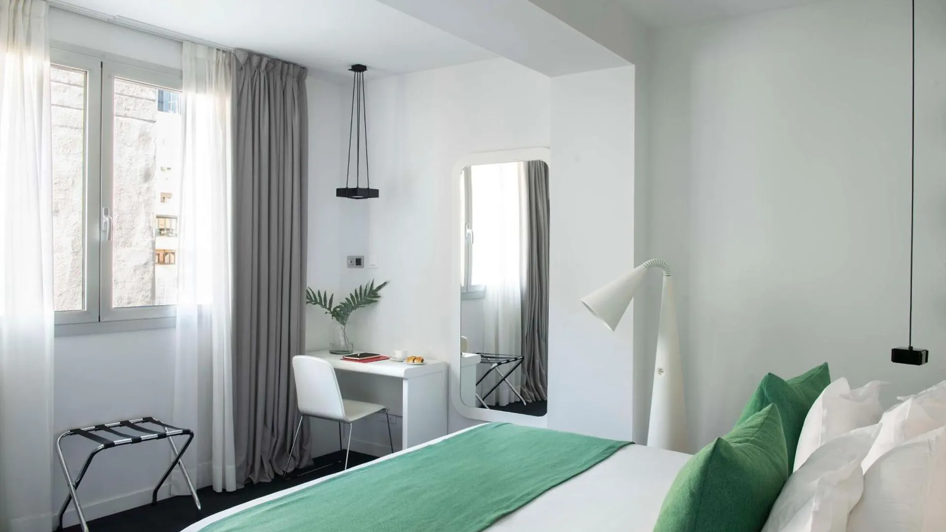 *** Hotel Allegro Barcelona Spain